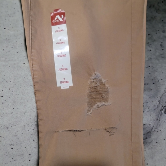 NWT Arizona Jeans Tan Stretch Jeggings Size 9 - Picture 4 of 9
